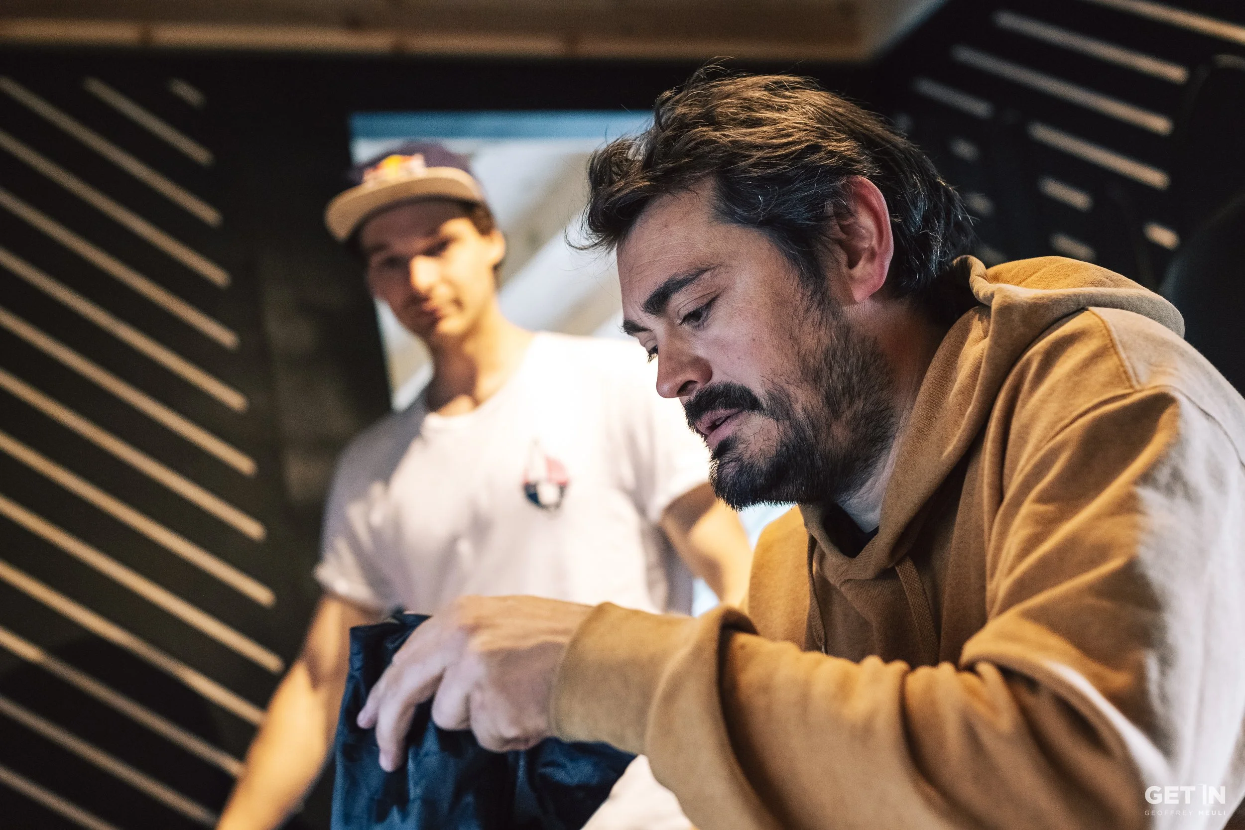 Gerondal Snowboard Crafting